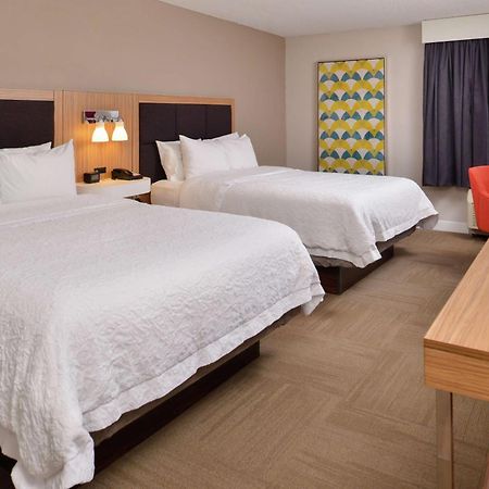 Hampton Inn Greensboro East / Mcleansville Exteriör bild