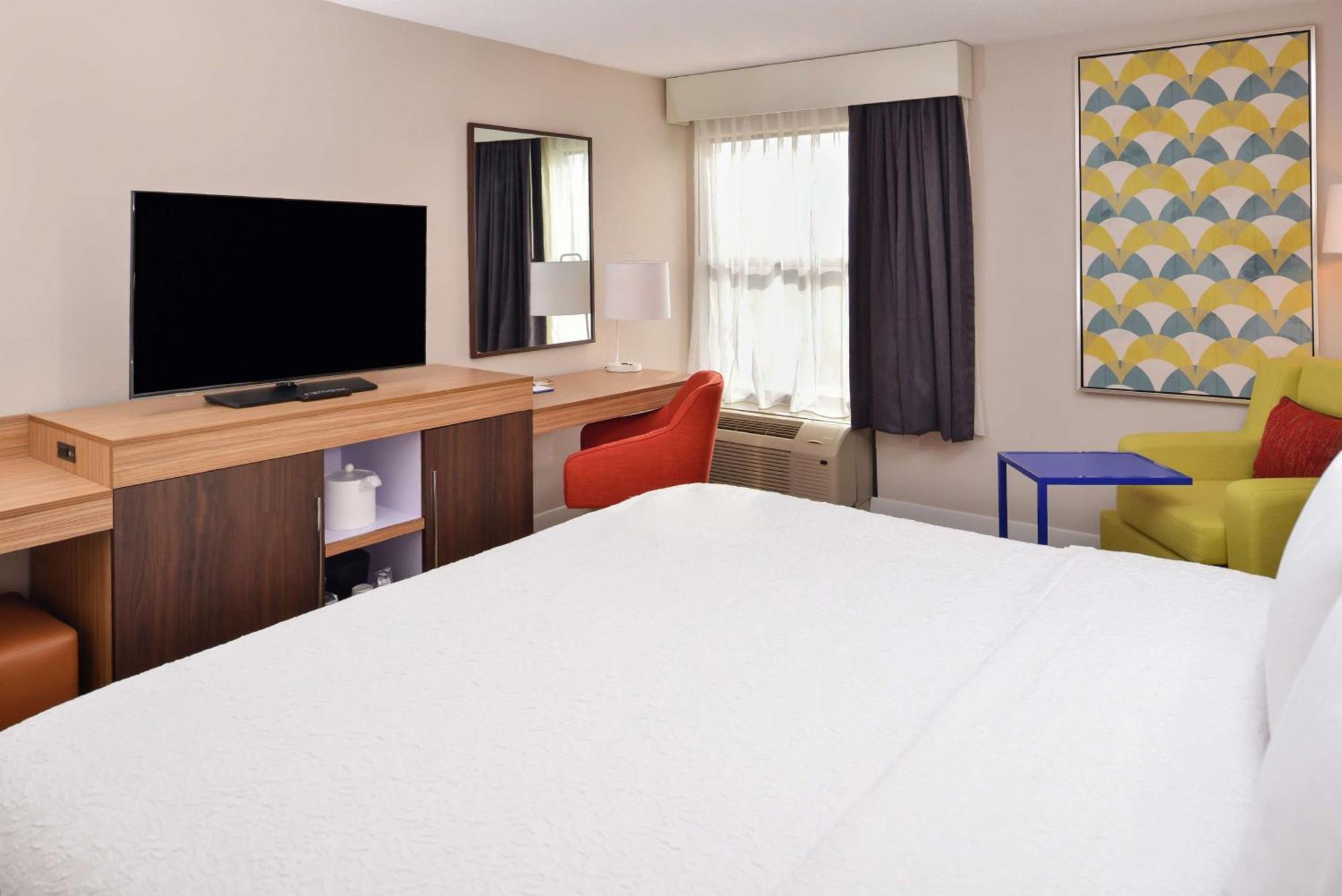 Hampton Inn Greensboro East / Mcleansville Exteriör bild