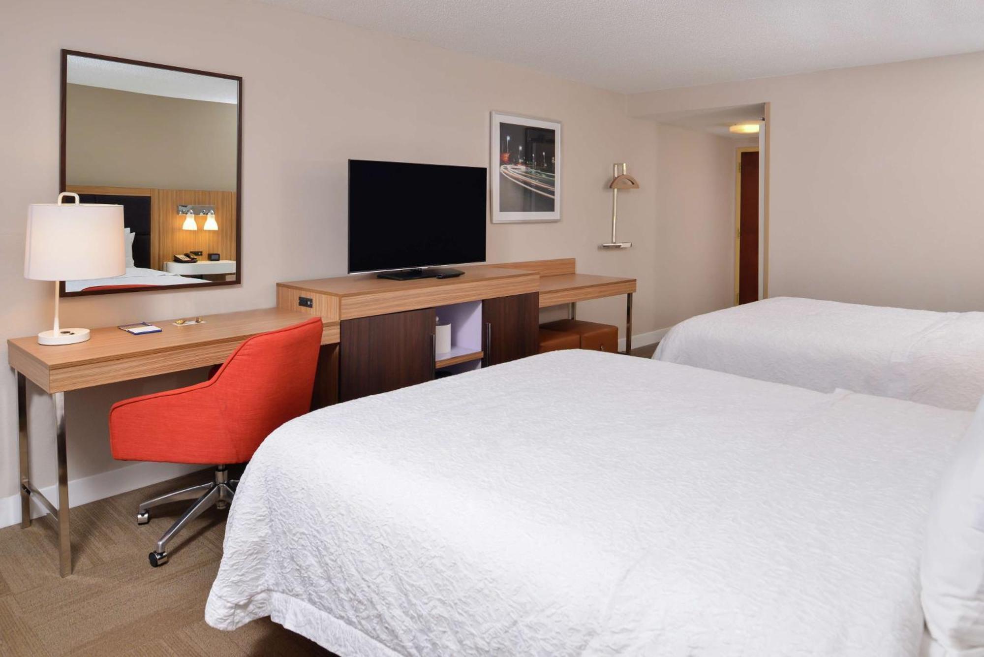 Hampton Inn Greensboro East / Mcleansville Exteriör bild